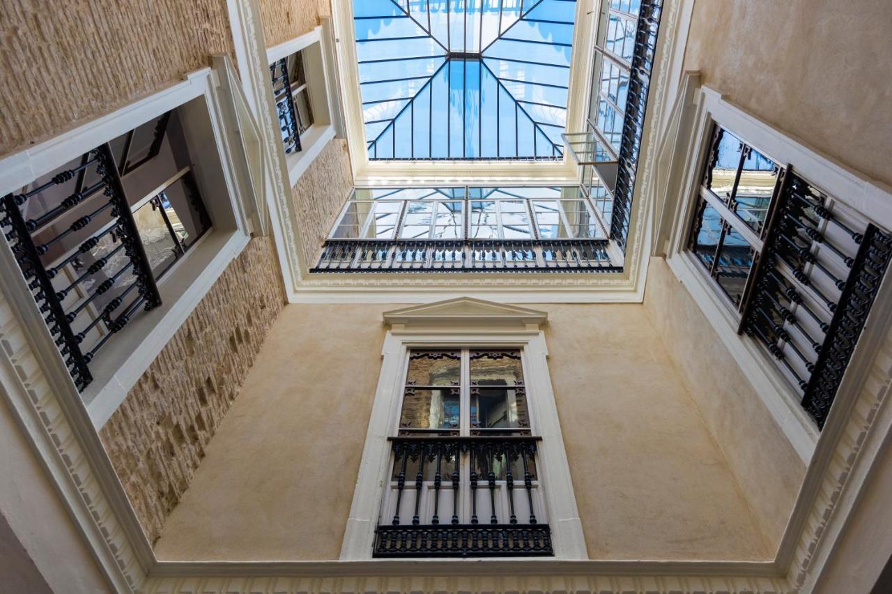 Pajaro Rebelde Bed & Breakfast Seville Ngoại thất bức ảnh
